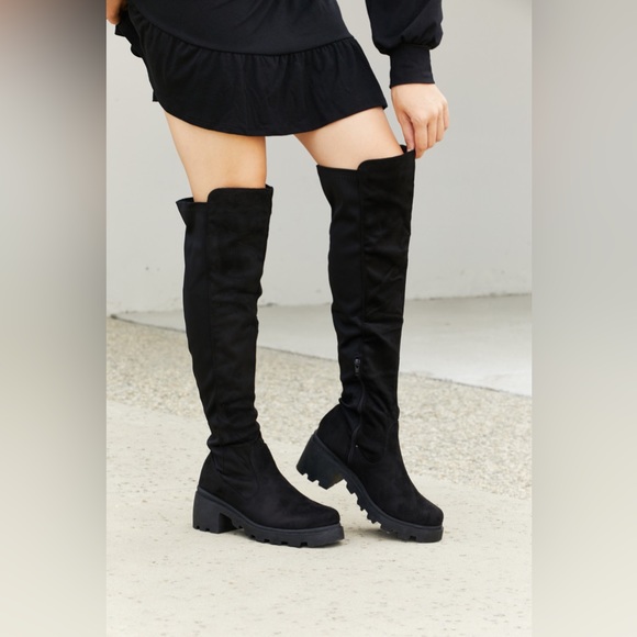 Legend Spell On You Lug Sole Over-The-Knee Boots - Picture 4 of 5
